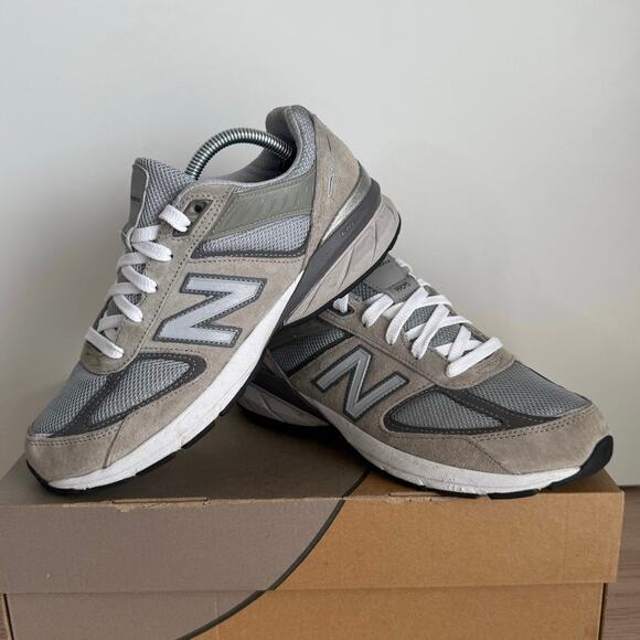 New Balance 990 V4 Grey/White Sneakers- SZ 6 Y- 7.5 W